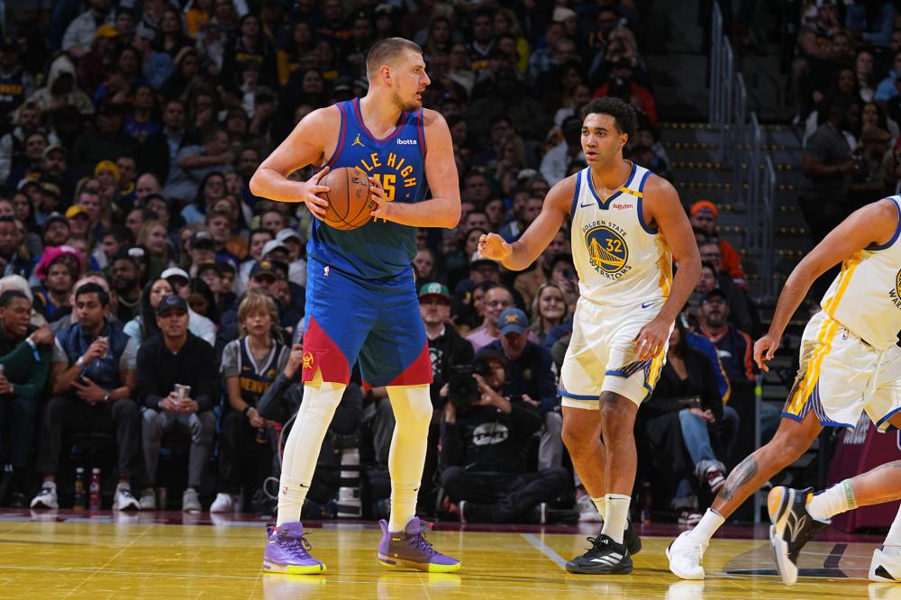 周边产品销 周边产品销